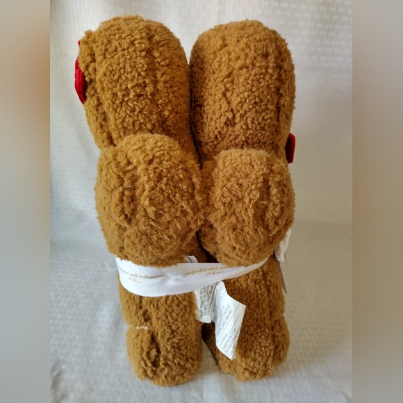 Cupcakes and Cashmere Gingerbread Boy & Girl Decor Sherpa Plush Pillow Set 2 - Picture 3 of 11